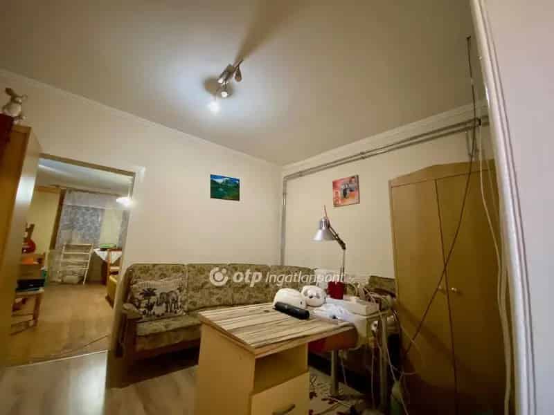 Ház Kiadó , Jánoshalmai járás, Alföld és Észak
