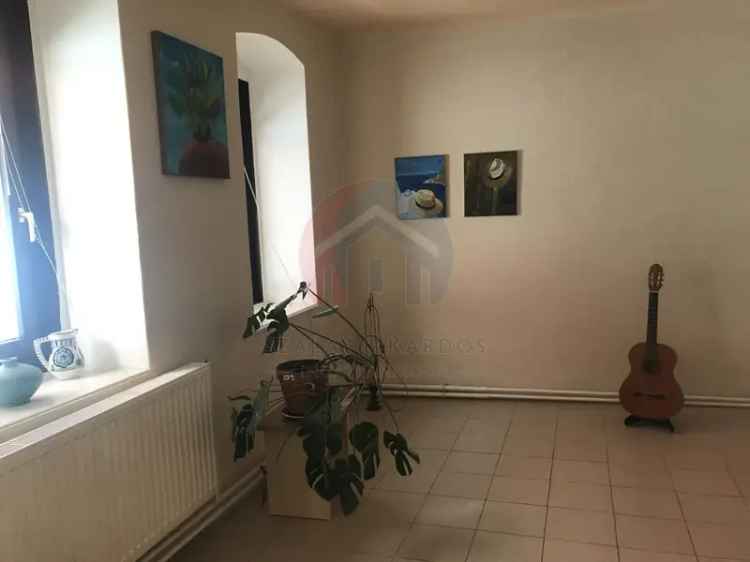 Ház Kiadó , Soproni járás, Dunántúl
