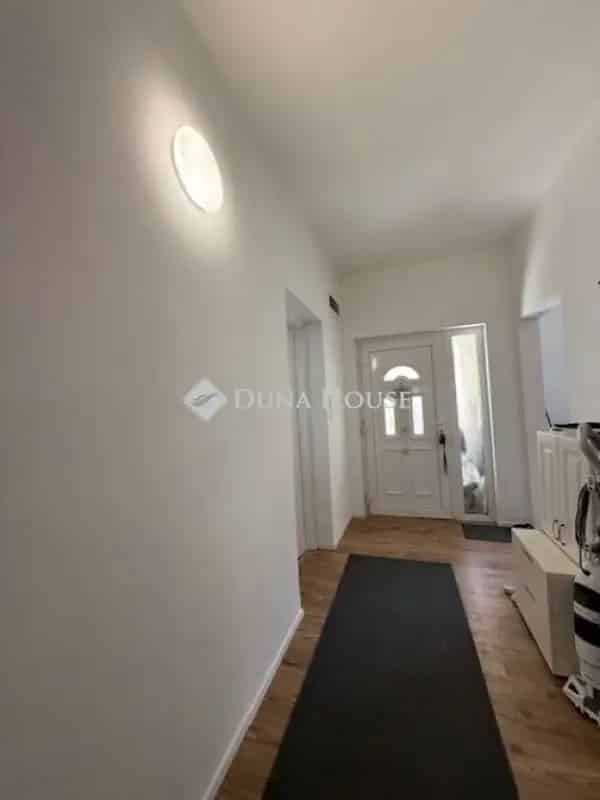 Ház Kiadó , Vecsési járás, Közép-Magyarország