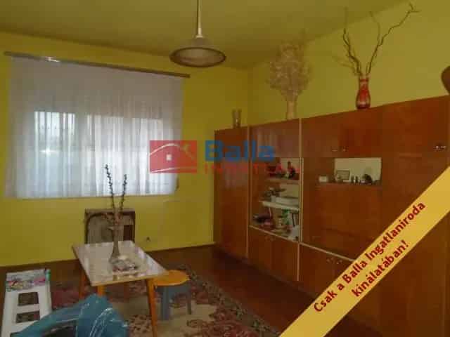 Tiszakécske családi ház eladó 100 m² 2+1 szoba