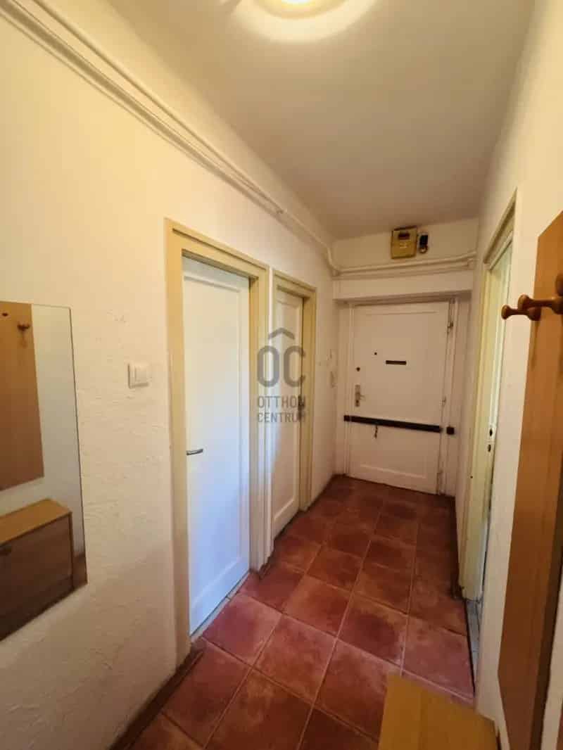 Lakás Kiadó , Győri járás, Dunántúl