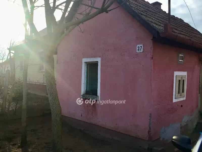 Ház Kiadó , Nyíradonyi járás, Alföld és Észak