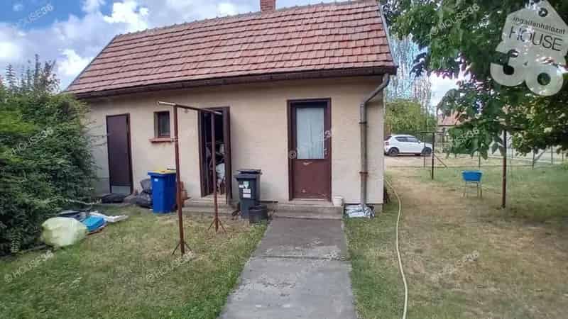 Ház Kiadó , Kecskeméti járás, Alföld és Észak