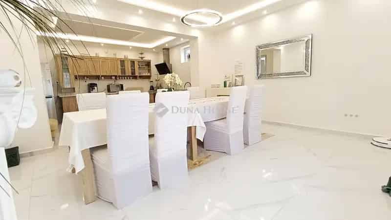 Ház Kiadó , Szajk, Dunántúl