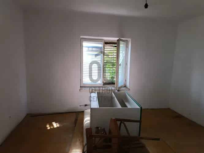 Lónyai eladó családi ház, H484598