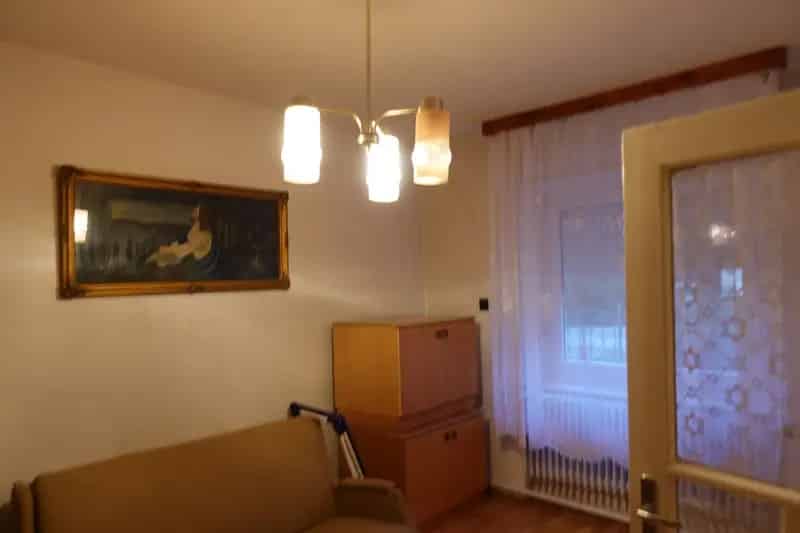 Ház Kiadó , Sárbogárdi járás, Dunántúl