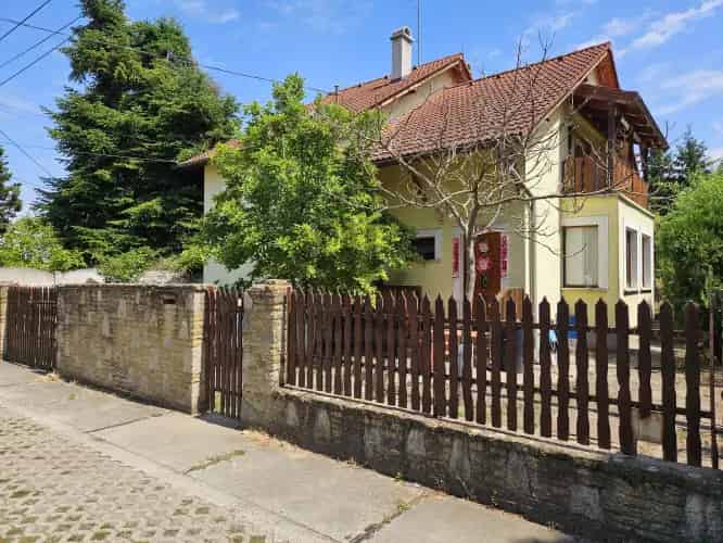 Gödi eladó családi ház, DHZ065689