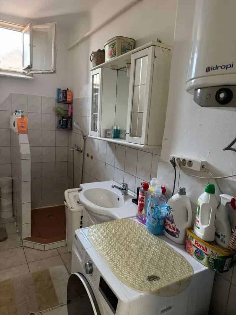 Ház Kiadó , Szolnoki járás, Alföld és Észak