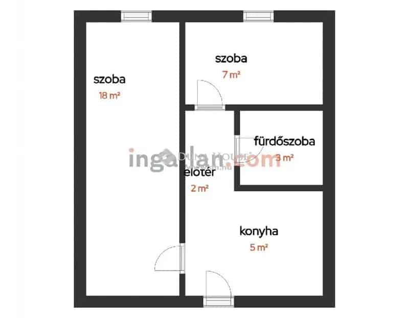 Ajkán eladó 1 5 szobás 35 nm-es panel lakás