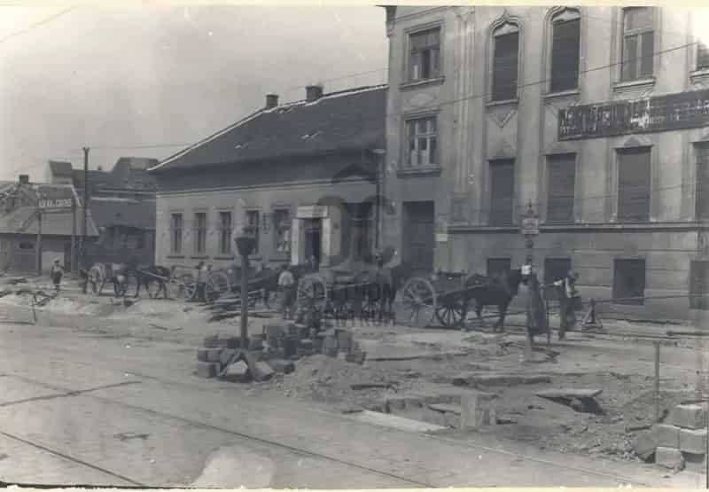 Telek Kiadó , Budapest, Közép-Magyarország