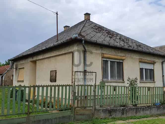 Beregdaróci eladó családi ház, H502415