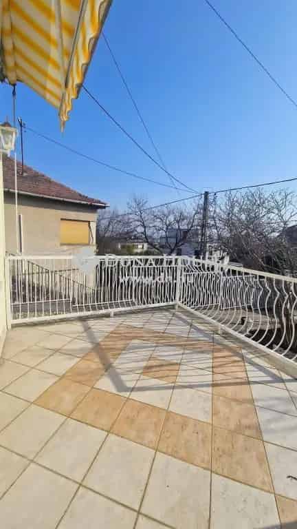 Ház Kiadó , Budapest, Közép-Magyarország