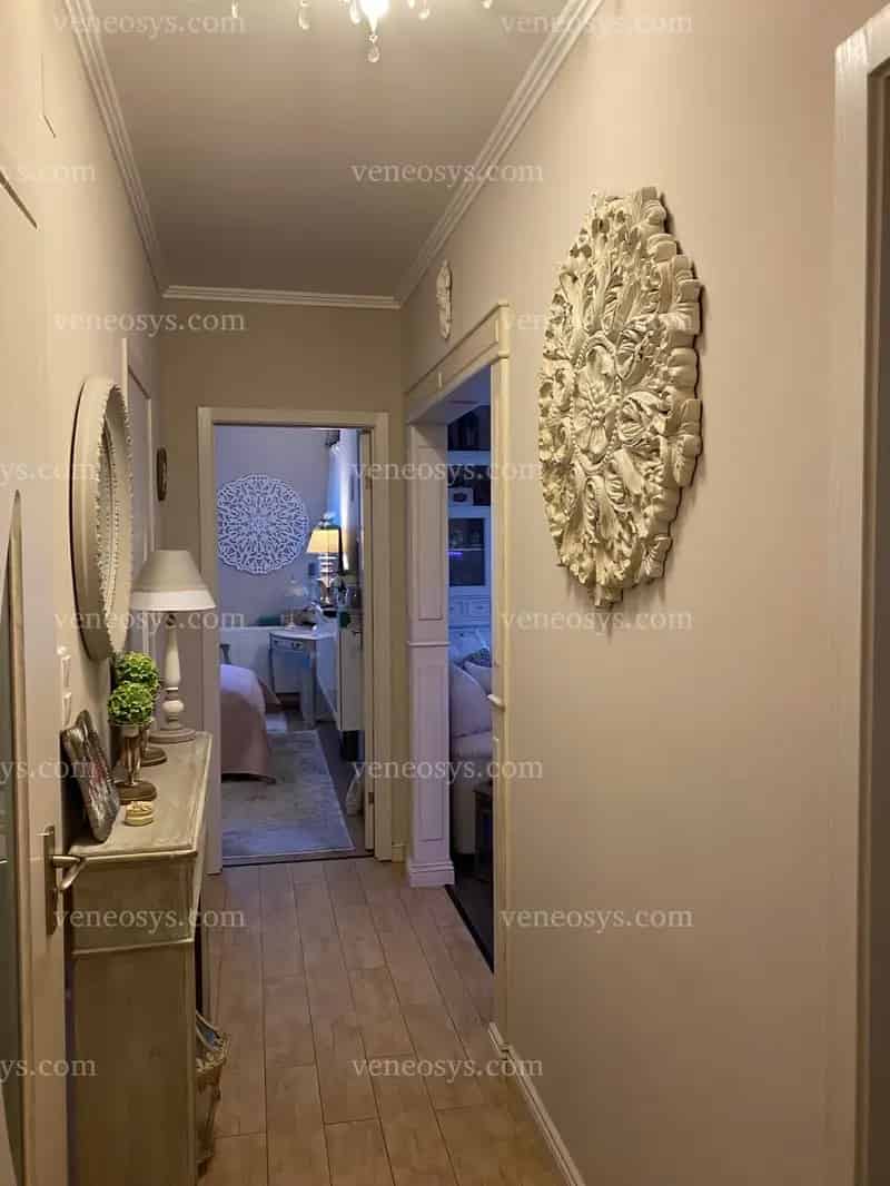 Megvásárlásra kínálok Budaörs szívében a történelmi belvárosi részen, egy 58 nm-es földszinti, kertkapcsolatos öröklakást.