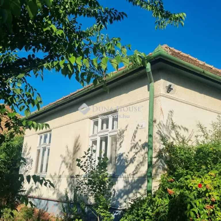 Ház Eladó , Erdőkertes, Közép-Magyarország