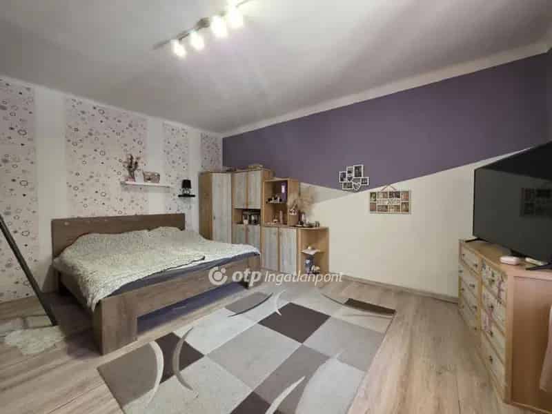 Lakás Kiadó , Budapest, Közép-Magyarország