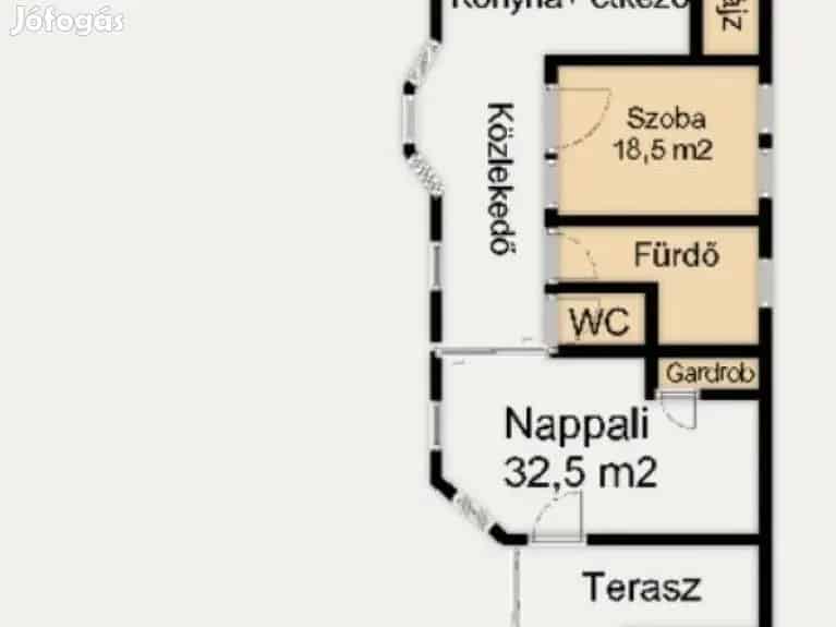 Makói felújított családi ház eladó 3 1 szobával