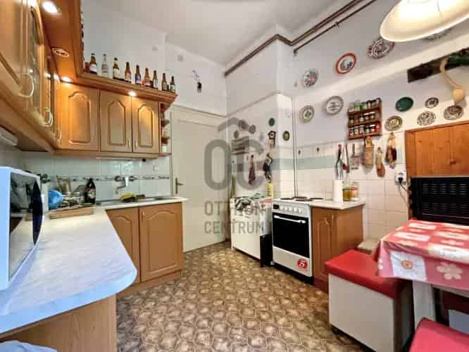 Budapest IV. kerületi eladó családi ház, H503369