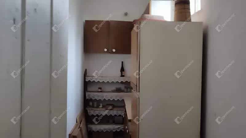 Ház Kiadó , Barcsi járás, Dunántúl