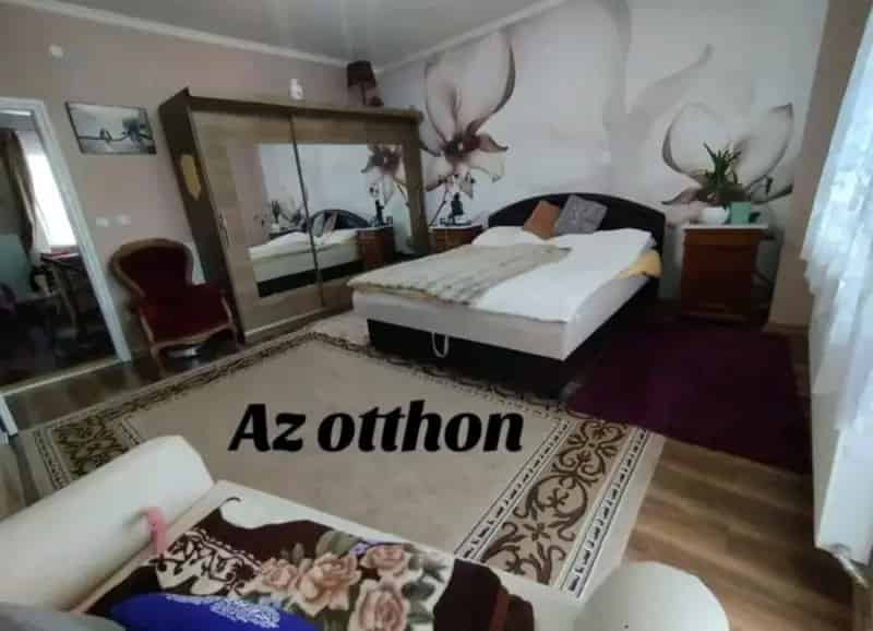 Üzleti célú Kiadó , Mórahalmi járás, Alföld és Észak