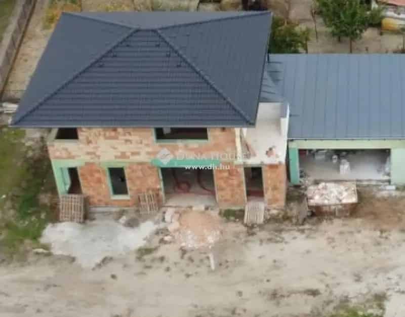 Ház Kiadó , Kecskemét, Alföld és Észak