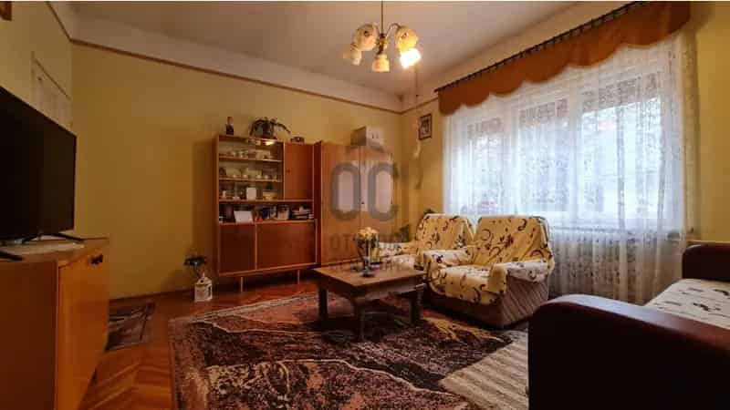 Paksi eladó családi ház, H499216