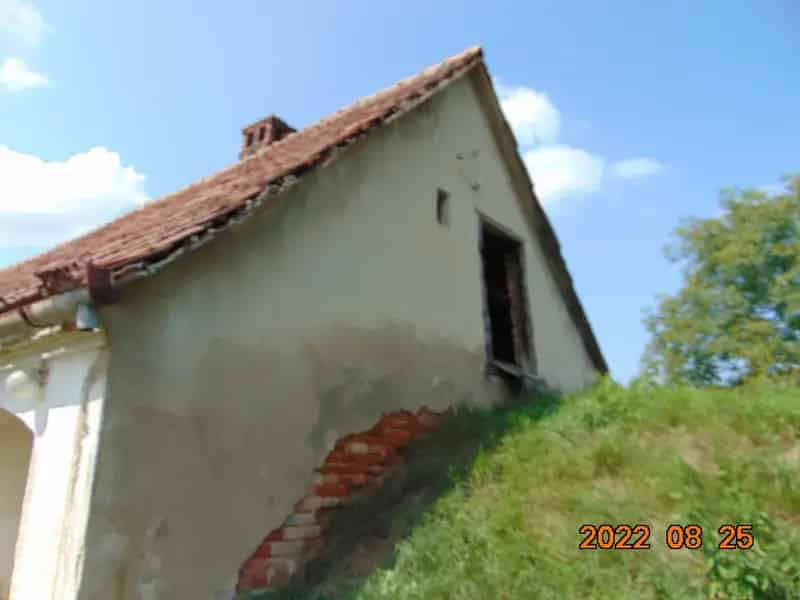 Felujitando csaladhaz Godren 114 m2 3731 m2 telekkel