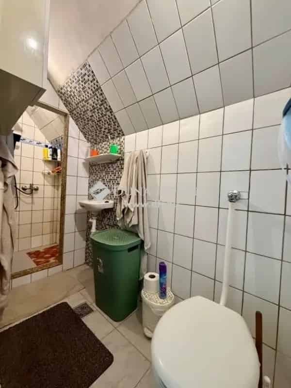 Ház Kiadó , Veszprémi járás, Dunántúl