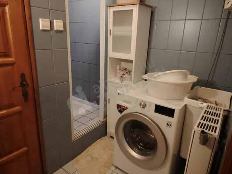 Ház Kiadó , Budapest, Közép-Magyarország