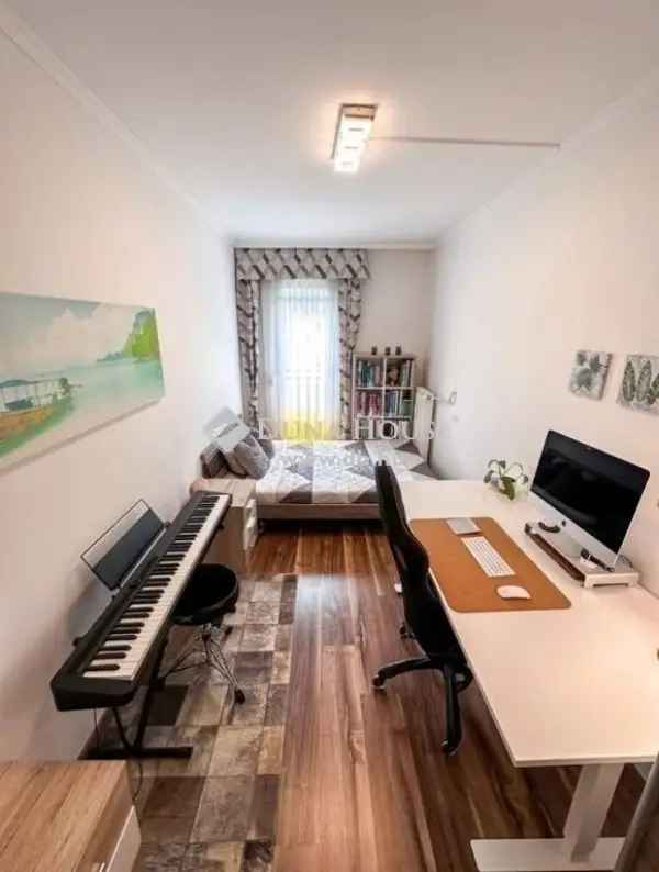 Lakás Kiadó , 9, Bajcsy-Zsilinszky utca, Pécs, Dunántúl