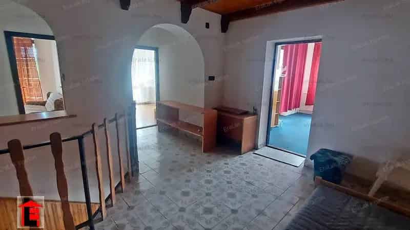 Ház Kiadó , Győri járás, Dunántúl