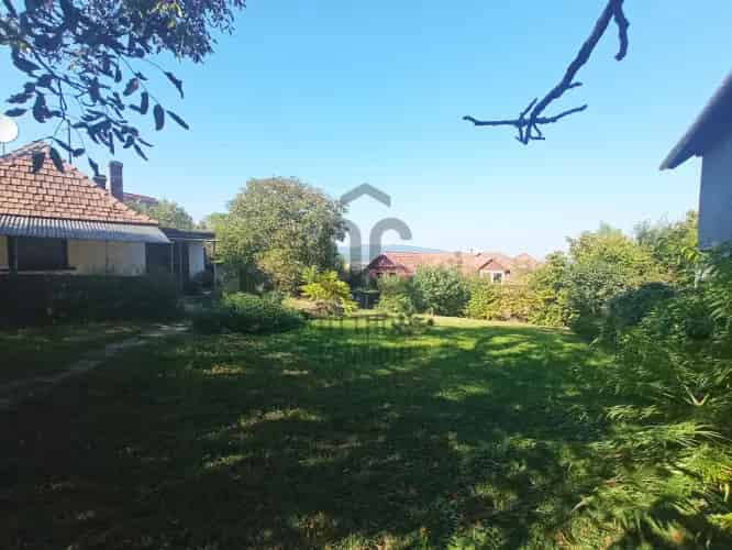 Pomázi eladó telek, T036755