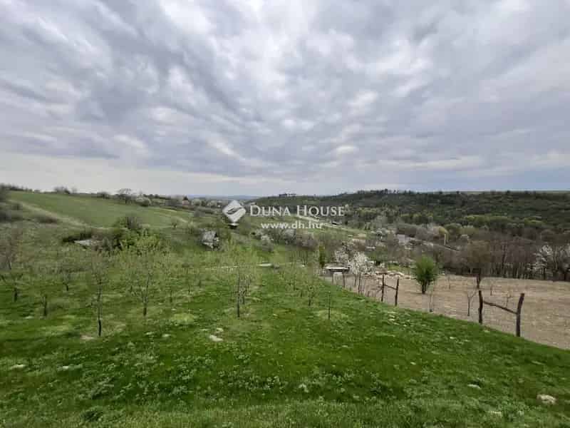 Telek Eladó , Nyergesújfalu, Dunántúl