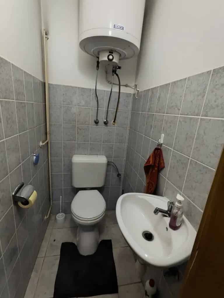 Ház Kiadó , Komlói járás, Dunántúl