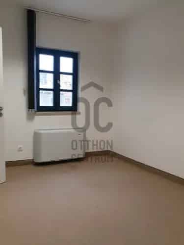 Budapest I. kerületi kiadó kereskedelmi ingatlan, UZ018280