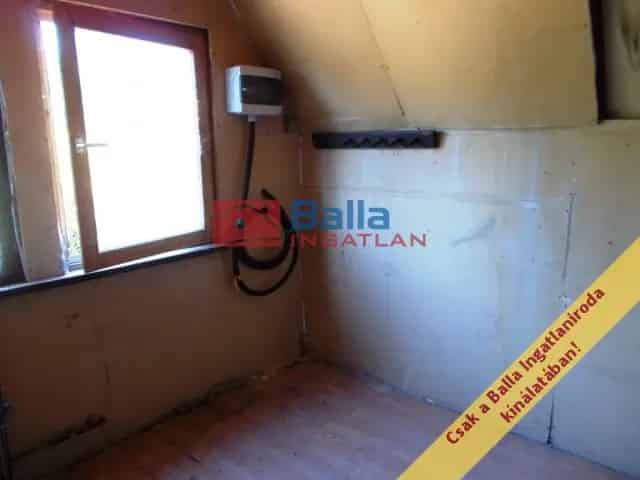 Szigetcsép faház eladó - 90nm - felújítandó