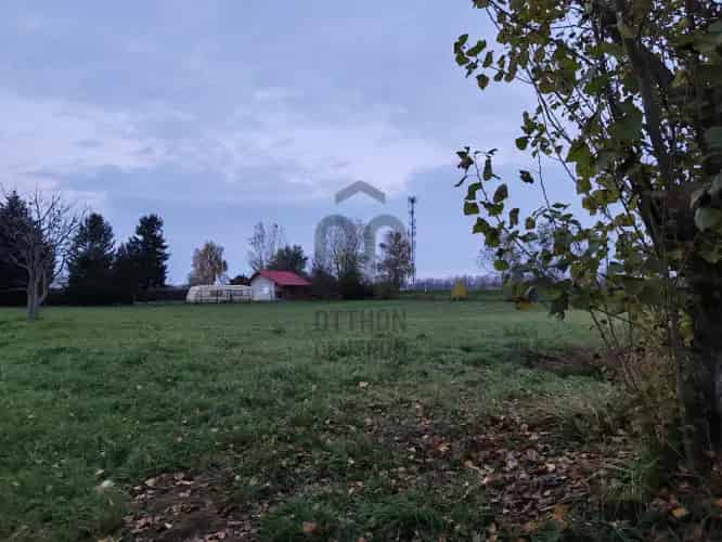 Balatonfenyvesi eladó telek, T039149