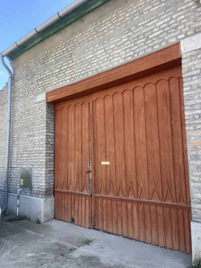 Ház Kiadó , Bajai járás, Alföld és Észak