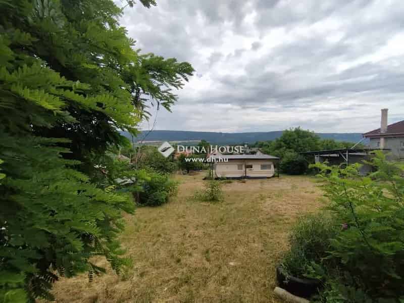 Telek Kiadó , Tatabánya, Dunántúl