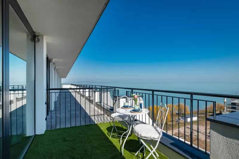 Balatonra panorámás luxus penthouse lakás