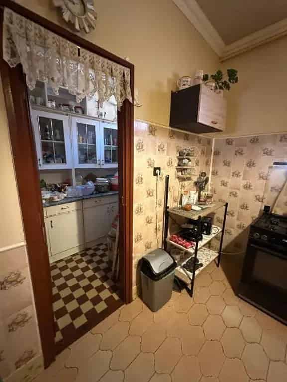Ház Kiadó , Ceglédi járás, Közép-Magyarország