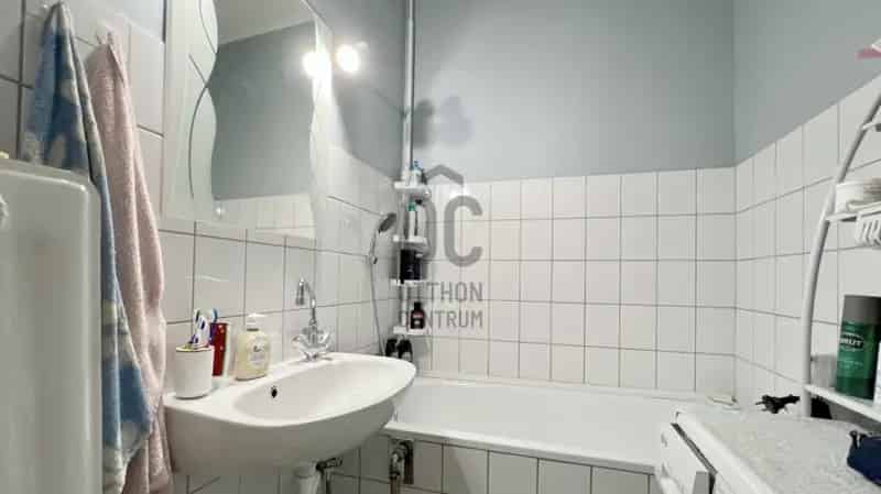 Szekszárdi eladó panel lakás befektetőknek H499794