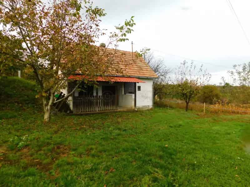 Ház Kiadó , Fonyódi járás, Dunántúl