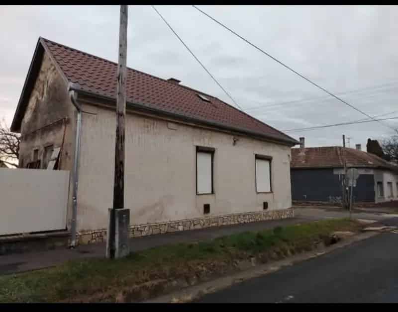 Ház Kiadó , Kaposvár, Dunántúl