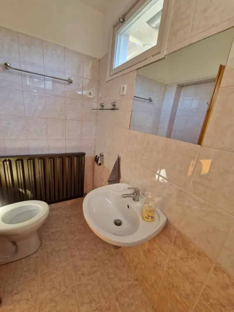Ház Kiadó , Gárdonyi járás, Dunántúl