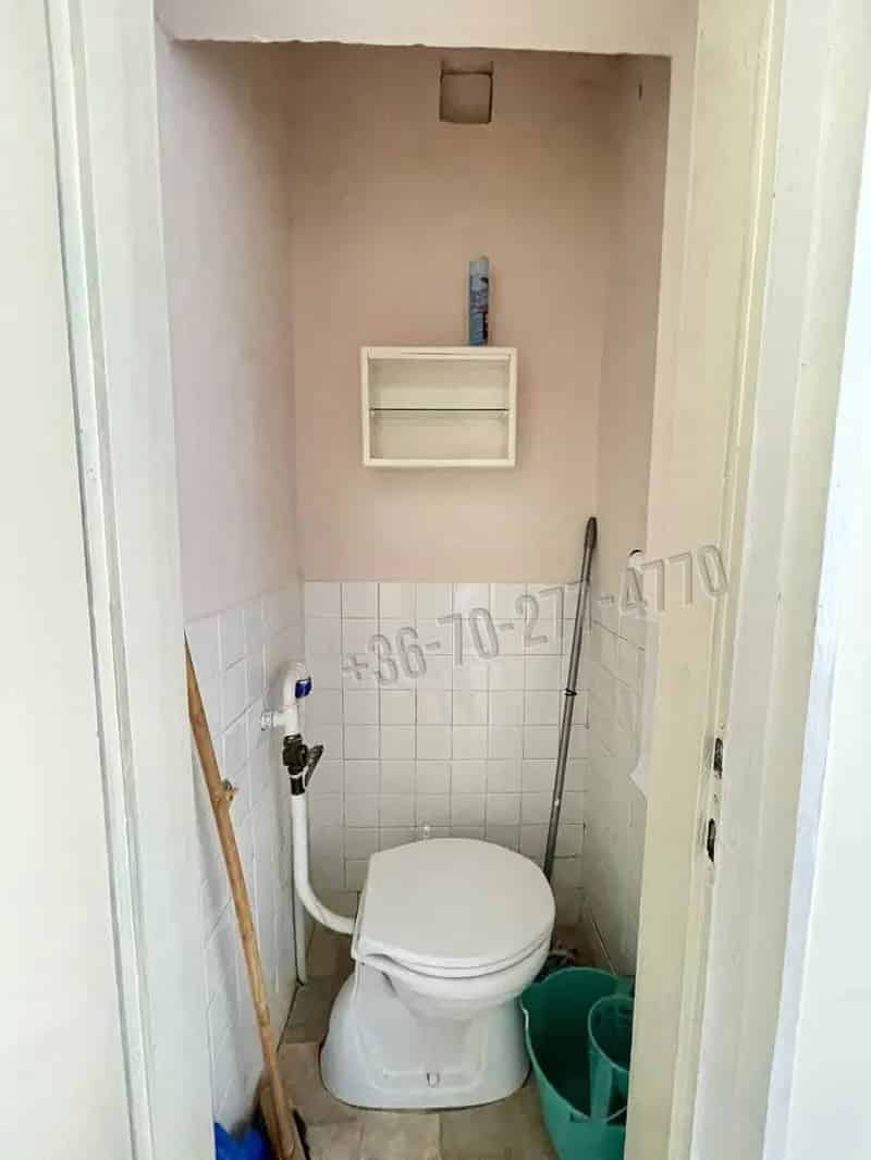 Ház Kiadó , Oroszlányi járás, Dunántúl