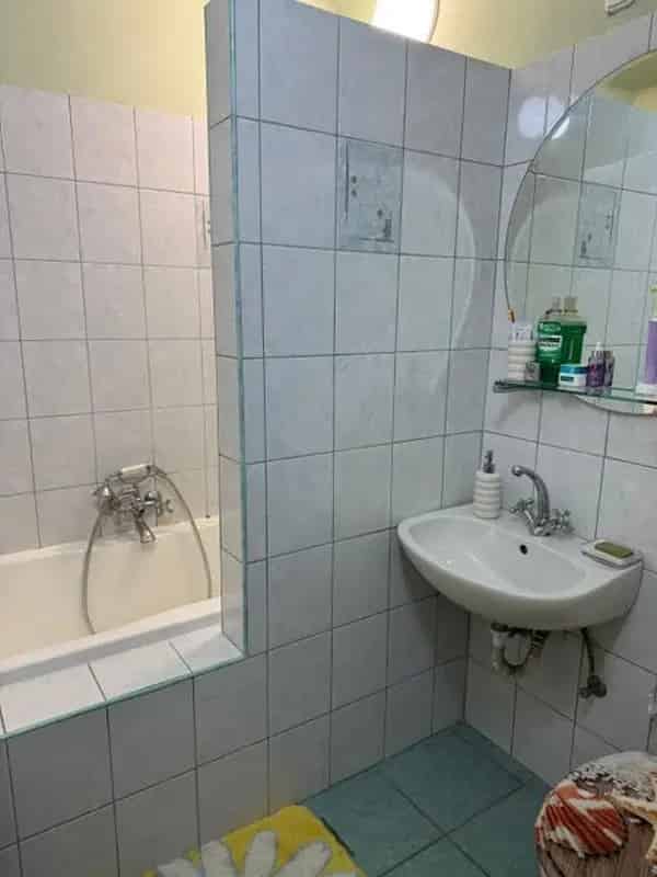 Ház Kiadó , Budapest, Közép-Magyarország