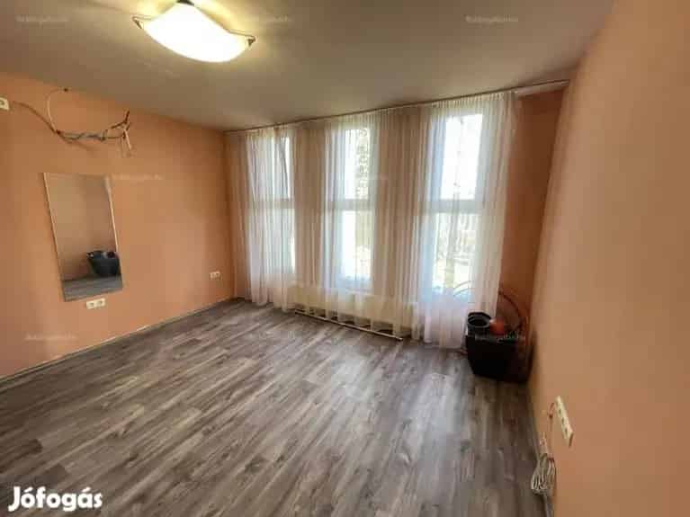 Guba S. Utcában 236 M2-Es Üzlethelyiség, Műhely, Raktár-Garázs, Iroda - Kaposvár, Iroda, üzlethelyiség, ipari ingatlan - Jófogás Ingatlan