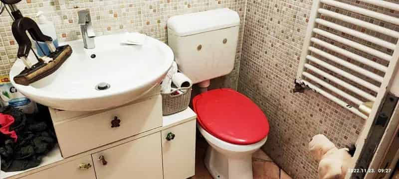 Debrecen belvaros 129 nm-es 4 szoba 3 furdoszo 3 hazresz