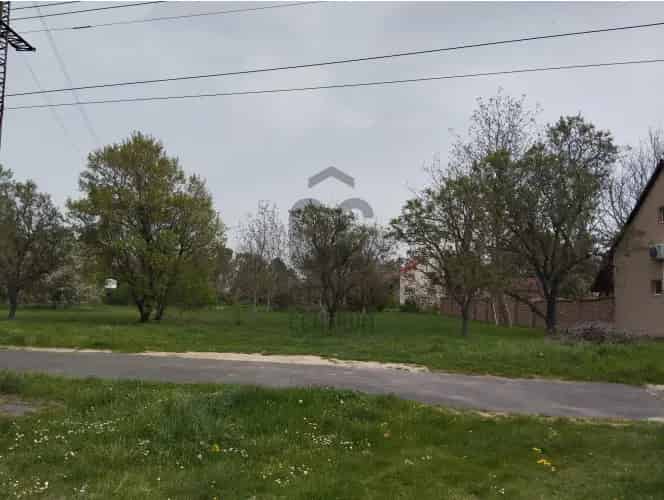 Balatongyöröki eladó telek, T038035