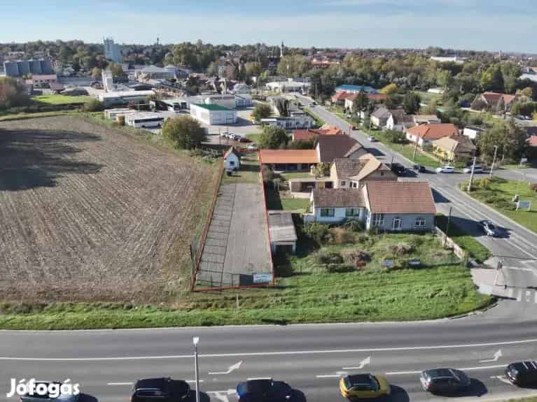 Bonyhádon 6-os főút mellet belterületi telek eladó! - Bonyhád, Telek, föld - Jófogás Ingatlan